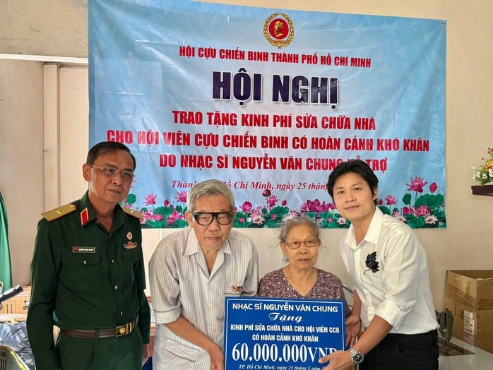 Nhạc sĩ Nguyễn Văn Chung tri ân cựu chiến binh - Ảnh 3.