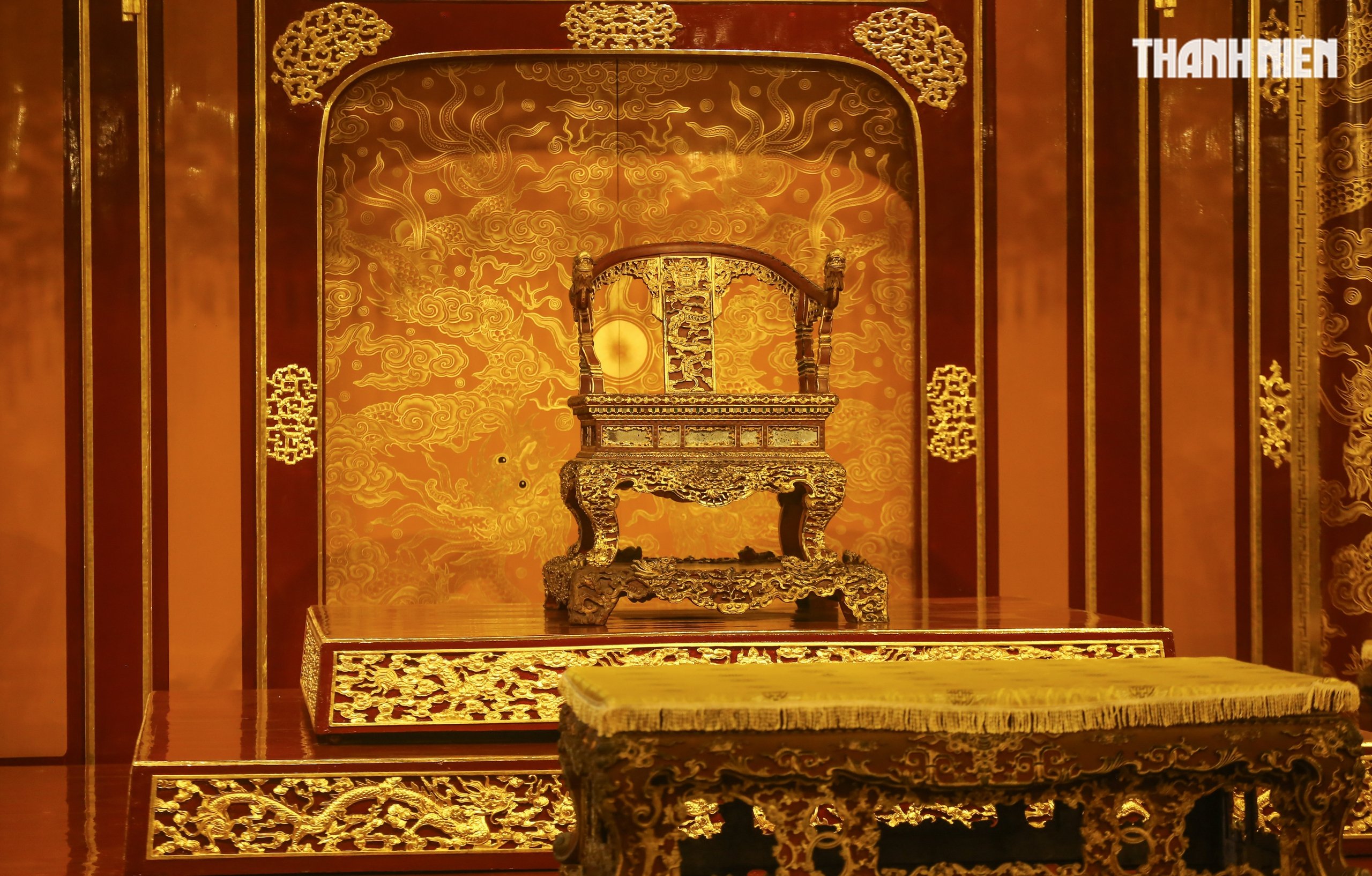 Cận cảnh ngai vàng triều Nguyễn trước khi bị người đàn ông loạn thần bẻ gãy- Ảnh 1.