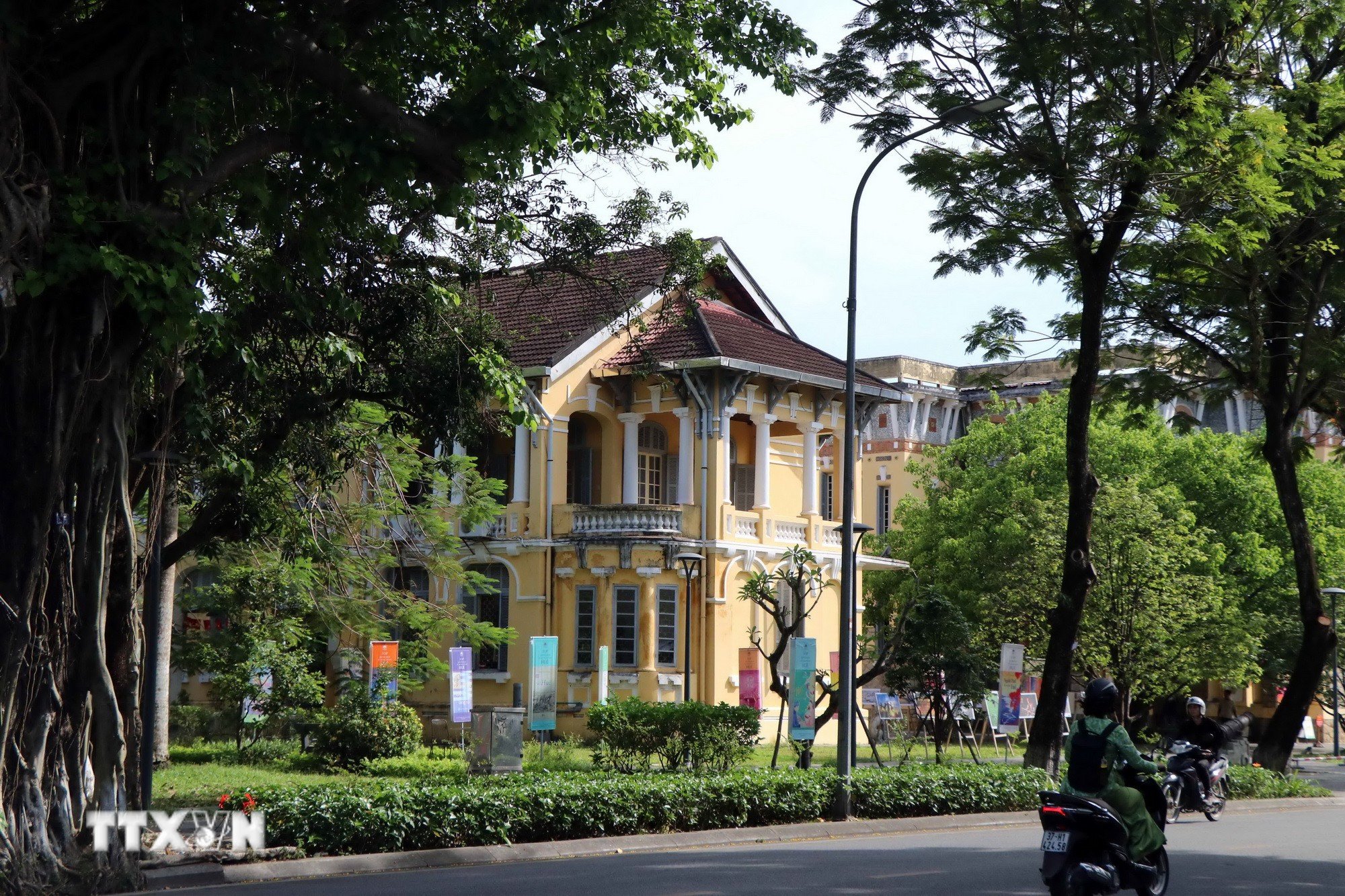 ttxvn-2305-kien-truc-phap-2.jpg