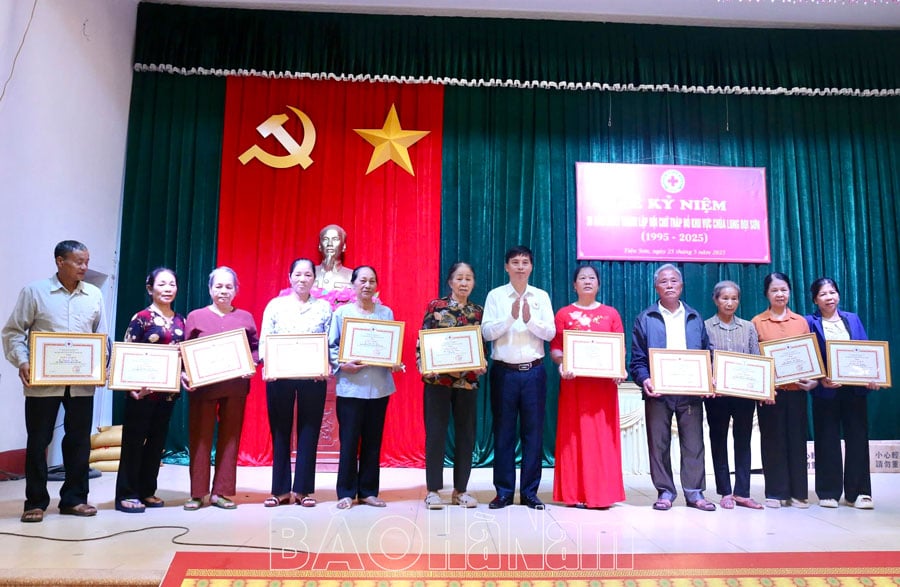 អបអរសាទរខួបលើកទី 30 នៃការបង្កើតសមាគមកាកបាទក្រហមតំបន់វត្ត Long Doi Son 