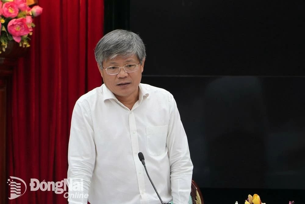 Chủ tịch Hội đồng quản trị VRG Trần Công Kha phát biểu tại buổi làm việc. Ảnh: Phạm Tùng

