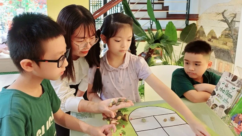 Hồi sinh trò chơi dân gian trong nhịp sống hiện đại ảnh 2