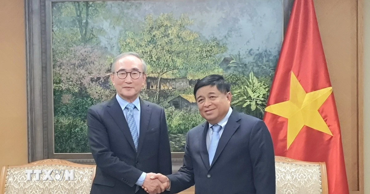 Korea Telecom Group et Viettel vont construire un centre de données IA