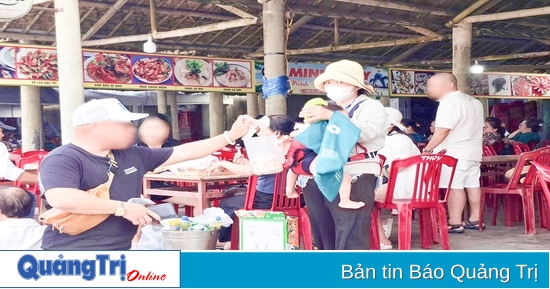 Die Situation, Touristen am Strand von Cua Viet um Geld zu bitten, muss gründlich behandelt werden