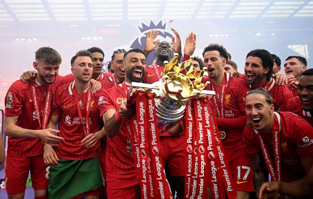 Salah lập hat-trick danh hiệu cá nhân tại Premier League - 2
