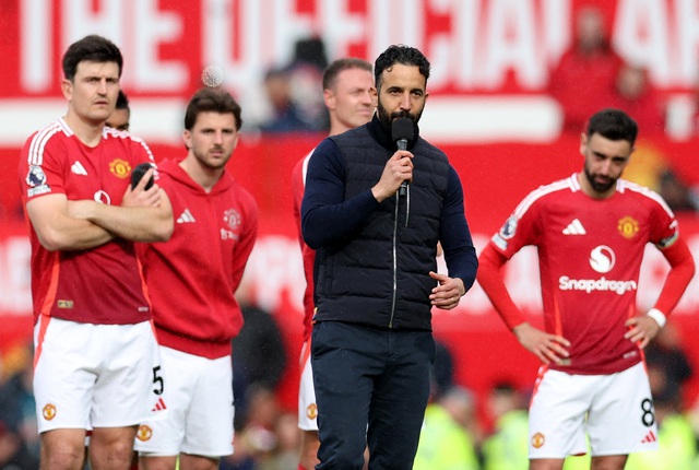 Kỳ chuyển nhượng nóng lên, M.U mua cầu thủ đầu tiên, Man City và Liverpool cùng đua - Ảnh 1.