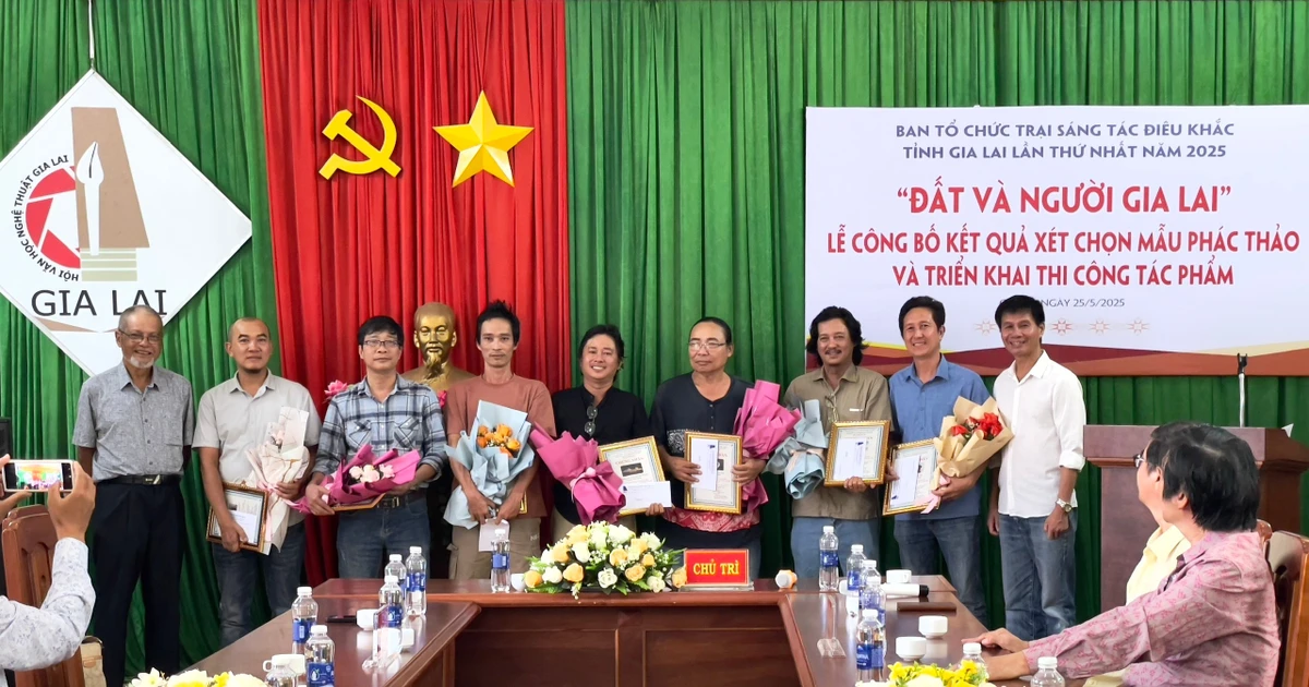 Sculpture creation "Gia Lai Land and People": 14 sketches announced