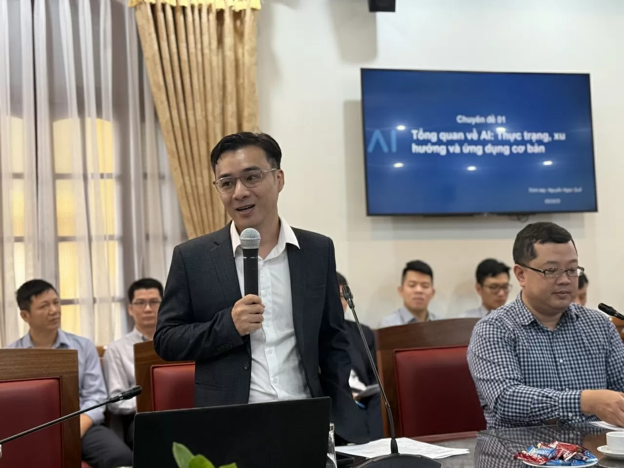 Bồi dưỡng kiến thức về trí tuệ nhân tạo trong công tác đối ngoại