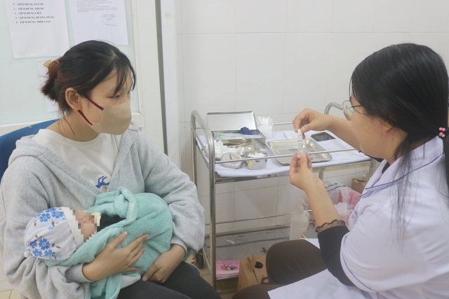 Đề xuất trạm y tế xã thực hiện phẫu thuật, hoạt động như bệnh viện - Ảnh 1.