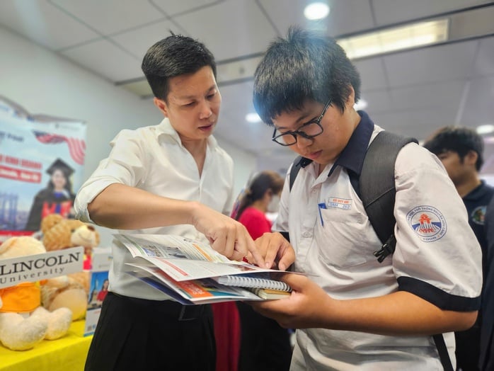 Xu hướng du học tại chỗ 