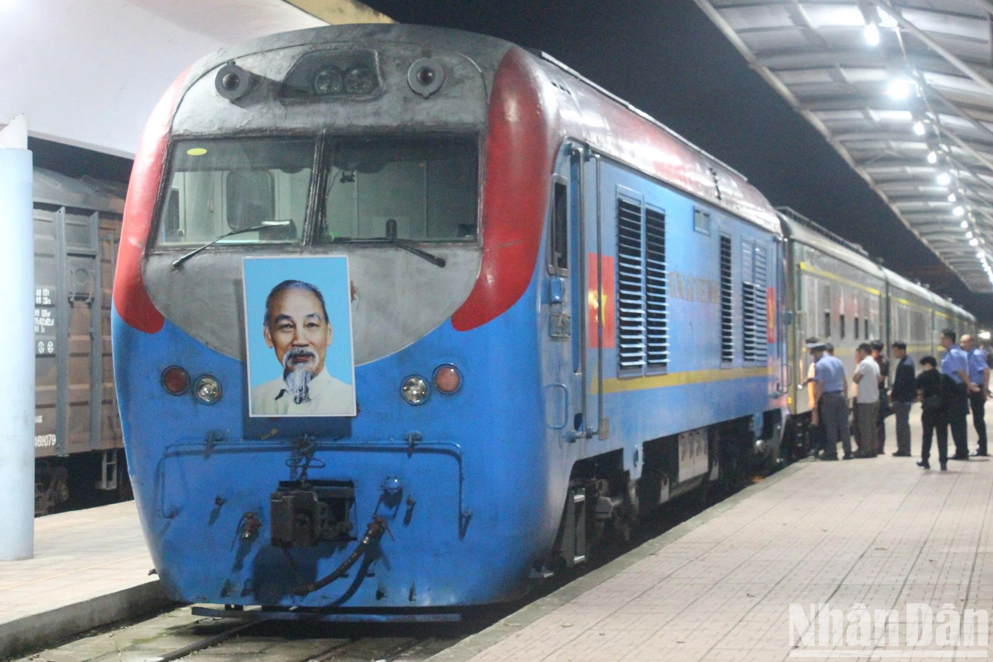 Những vị khách đầu tiên “nối lại” hành trình 5 năm tàu liên vận quốc tế Việt-Trung ảnh 11