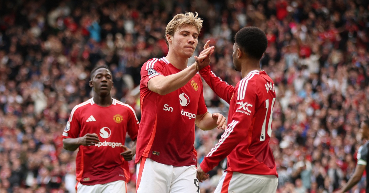 ចំណាត់ថ្នាក់ Premier League 2024-2025: Man United លេខ 15