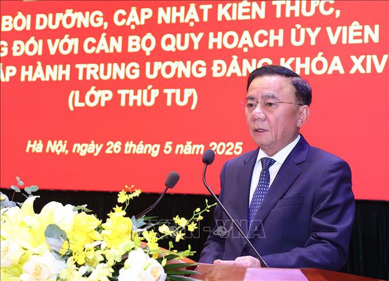 Xây dựng phương pháp, tư duy khoa học và tầm nhìn chiến lược cho cán bộ quy hoạch Ủy viên Trung ương Đảng khóa XIV- Ảnh 2.