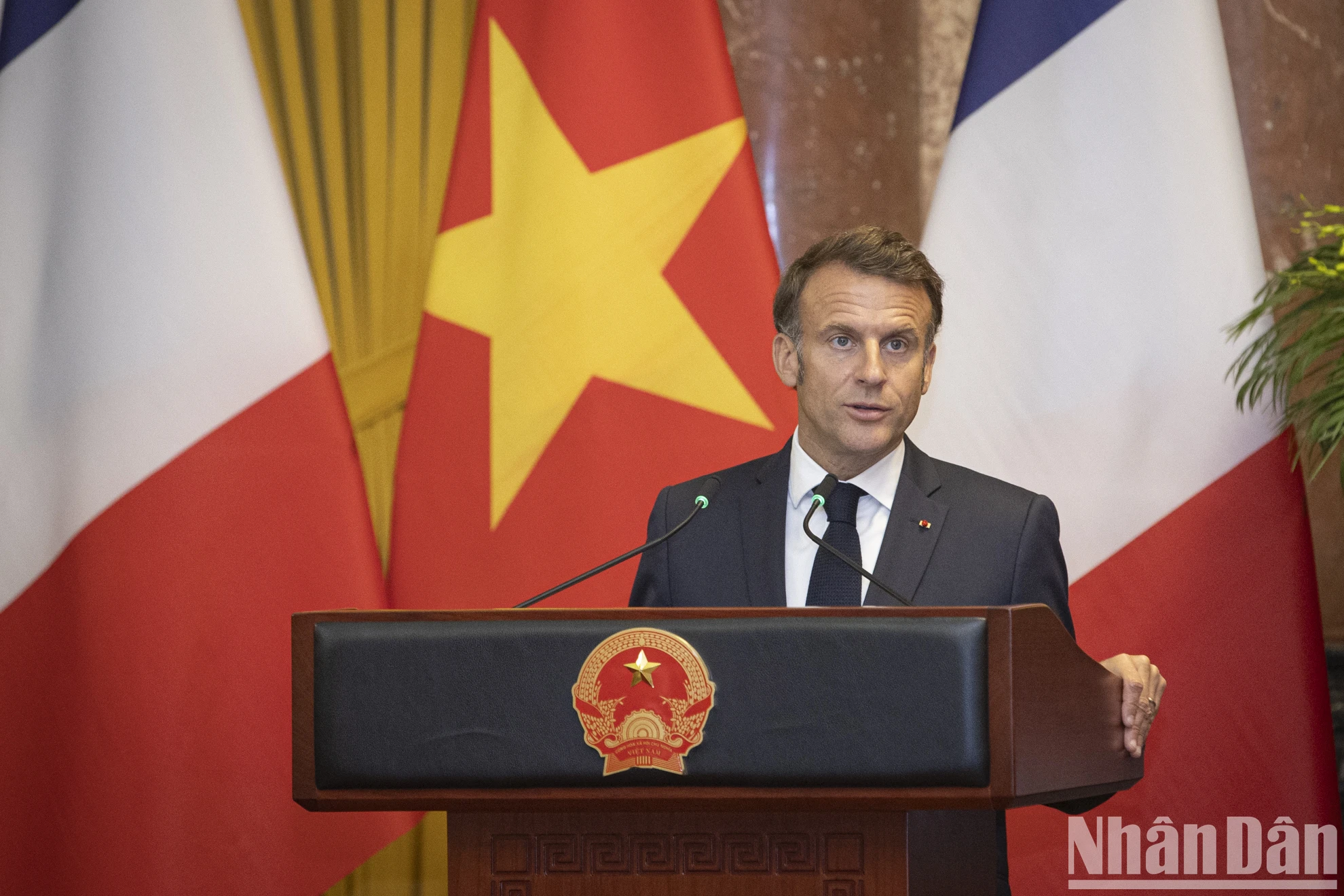 [Foto] Zeremonie zum Austausch von Kooperationsdokumenten zwischen Vietnam und Frankreich, Foto 9