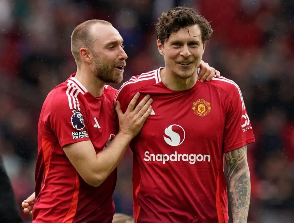 Man Utd chia tay 3 cầu thủ sau mùa giải tệ hại - 2