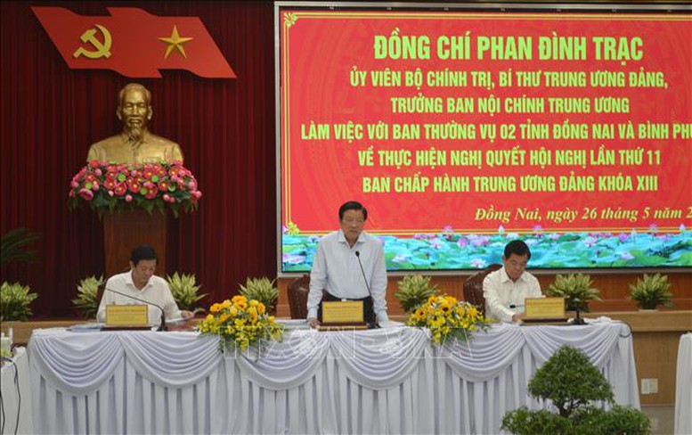Đoàn công tác của Bộ Chính trị làm việc với Ban Thường vụ Tỉnh ủy Đồng Nai, Bình Phước- Ảnh 1.