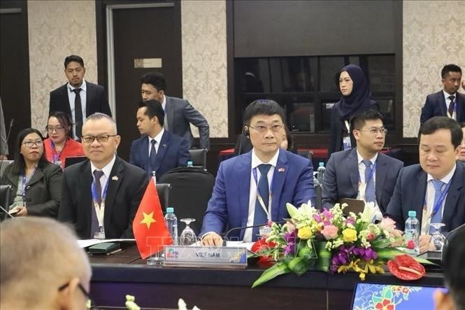 Đoàn Đại biểu Quốc hội Việt Nam tham dự Phiên họp trù bị chuẩn bị cho Cuộc gặp giữa các lãnh đạo ASEAN và AIPA lần thứ 14.