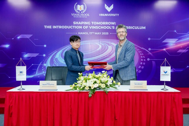 Vinschool triển khai chương trình giáo dục trí tuệ nhân tạo toàn diện từ mầm non đến lớp 12 ảnh 2