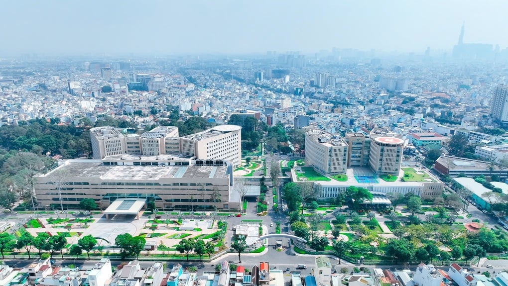 Bệnh viện đầu tiên và duy nhất tại Việt Nam có 2 bãi đáp trực thăng - 2