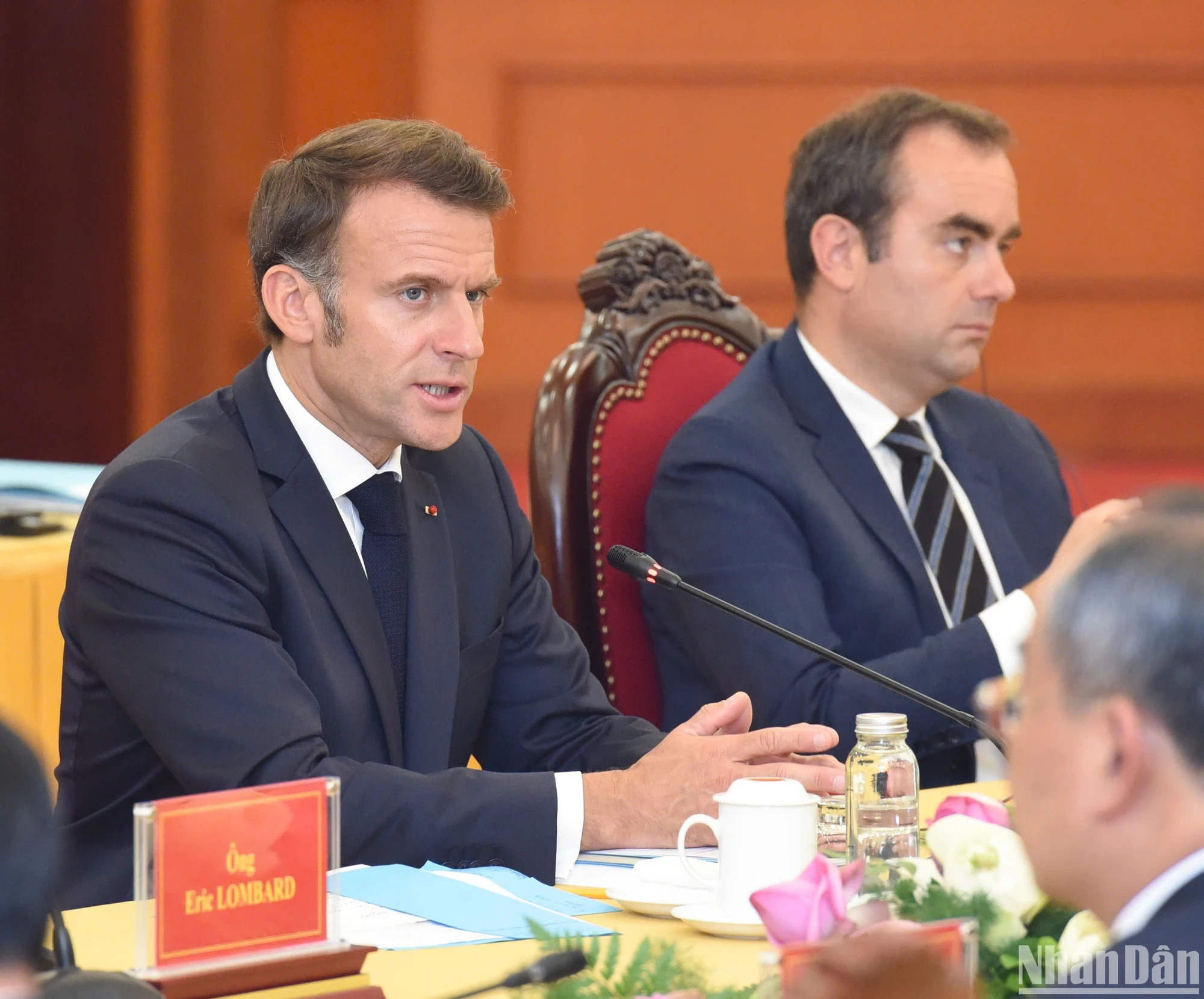 [Photo] General Secretary To Lam receives French President Emmanuel Macron photo 7