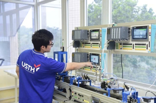 Chuẩn đào tạo vi mạch bán dẫn: Băn khoăn phạm vi áp dụng - Ảnh 1.