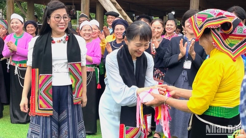 យីហោវប្បធម៌ជាតិពីវត្ថុអនុស្សាវរីយ៍