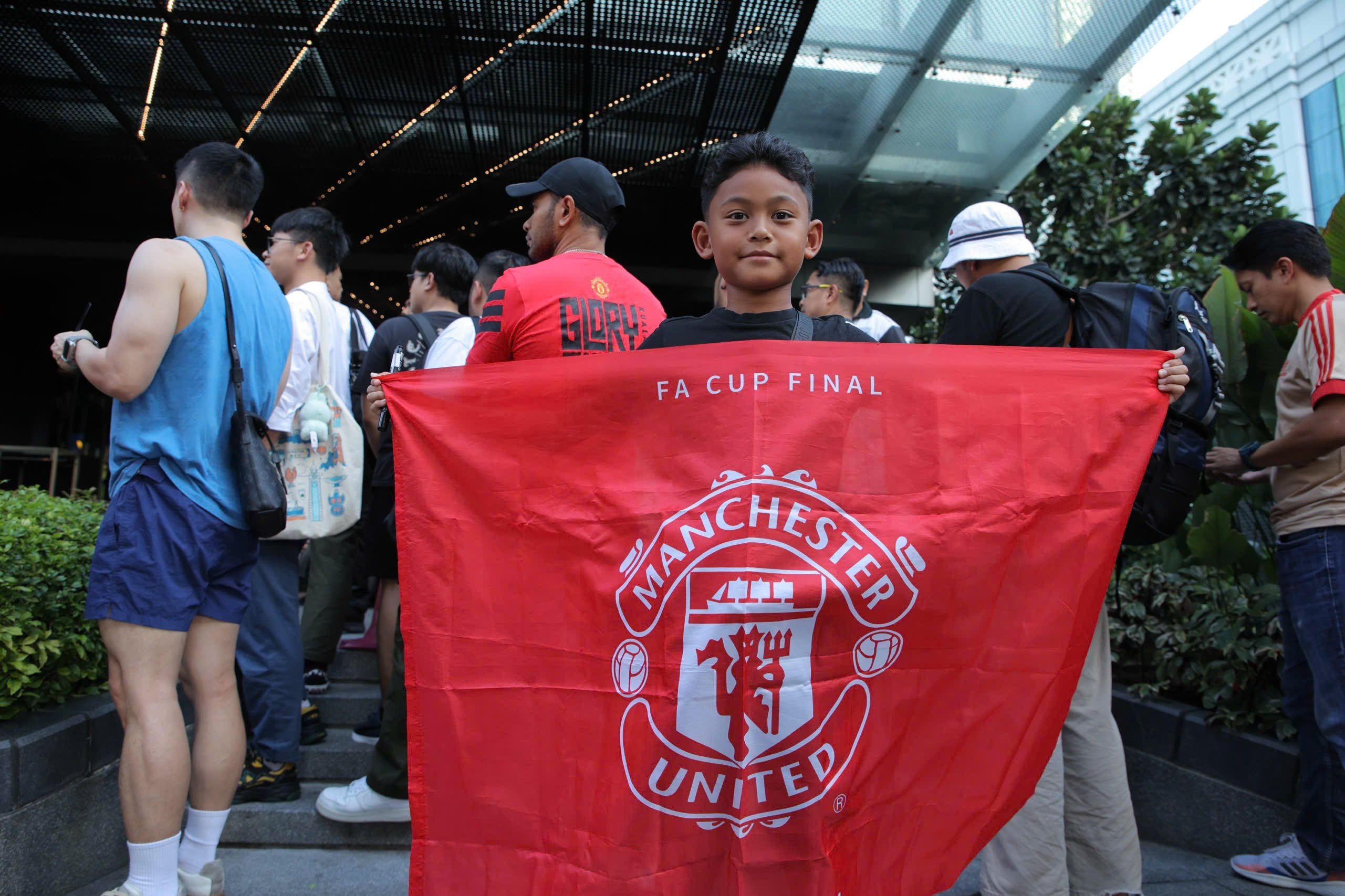 Malaysia chao don MU anh 13