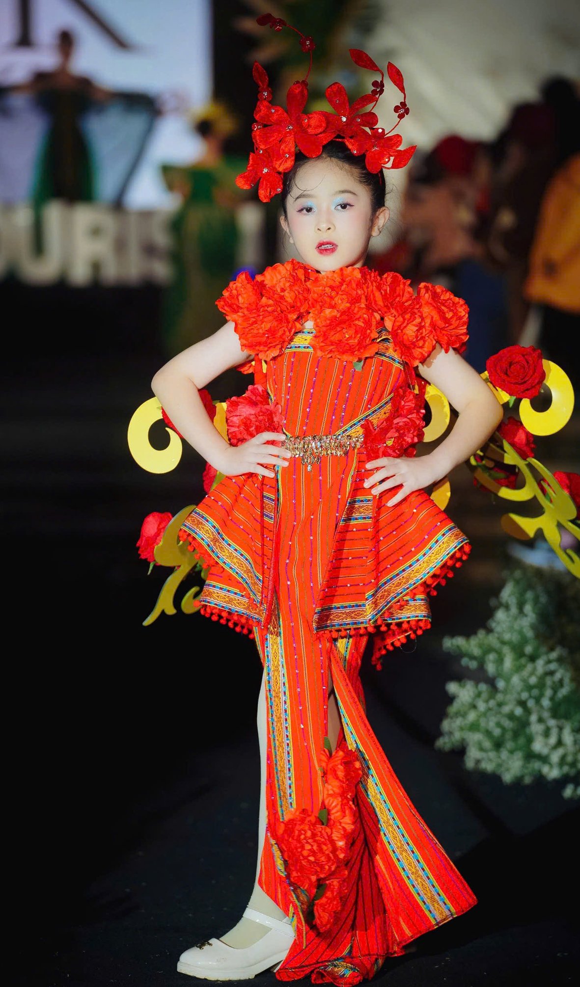 Một mẫu thiết kế thời trang cho trẻ của nhà thiết kế KJona