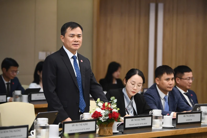 Hợp tác chiến lược thúc đẩy trí tuệ nhân tạo và chuyển đổi số tại Việt Nam ảnh 1