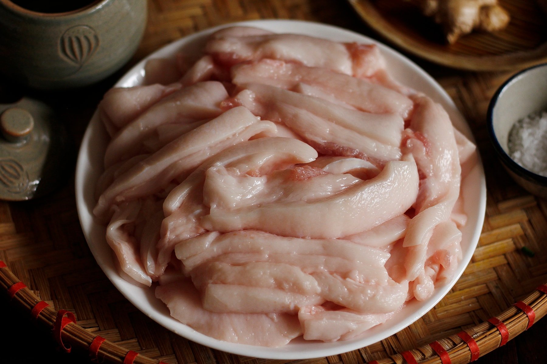 Prix ​​du porc aujourd'hui 275 Prix de la graisse de porc maintenu 85 000 VND/kg