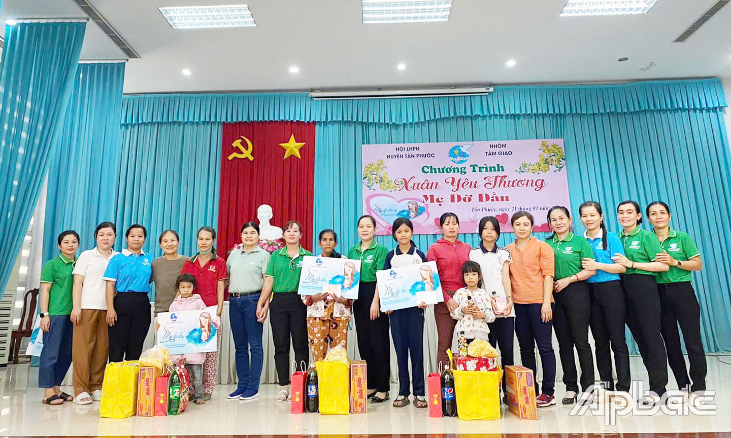 สหภาพสตรีเขตเตินเฟือกดำเนินโครงการ 