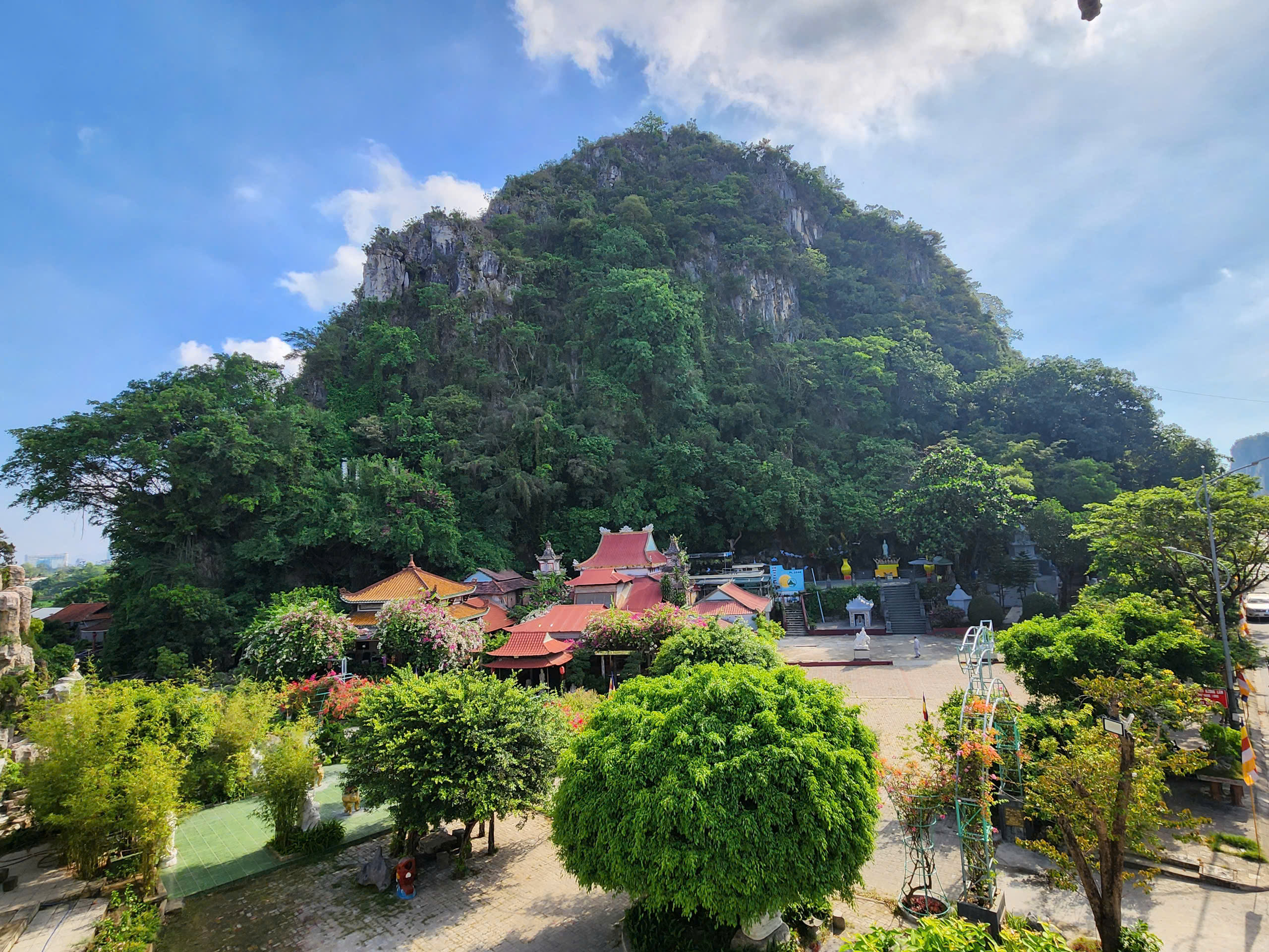 Ngôi chùa kỳ bí dưới chân Ngũ Hành Sơn nơi tôn trí xá lợi Phật- Ảnh 6.