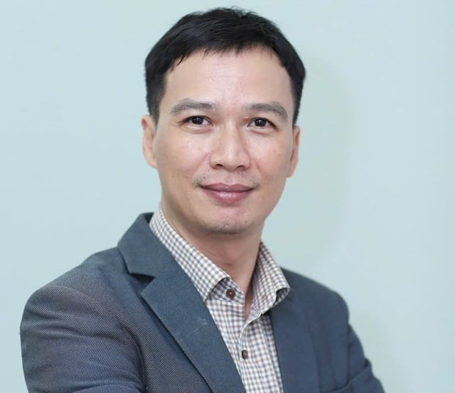 Giáo sư vật lý chính thức trở thành Hiệu trưởng Trường ĐH Khoa học sức khỏe  - Ảnh 1.