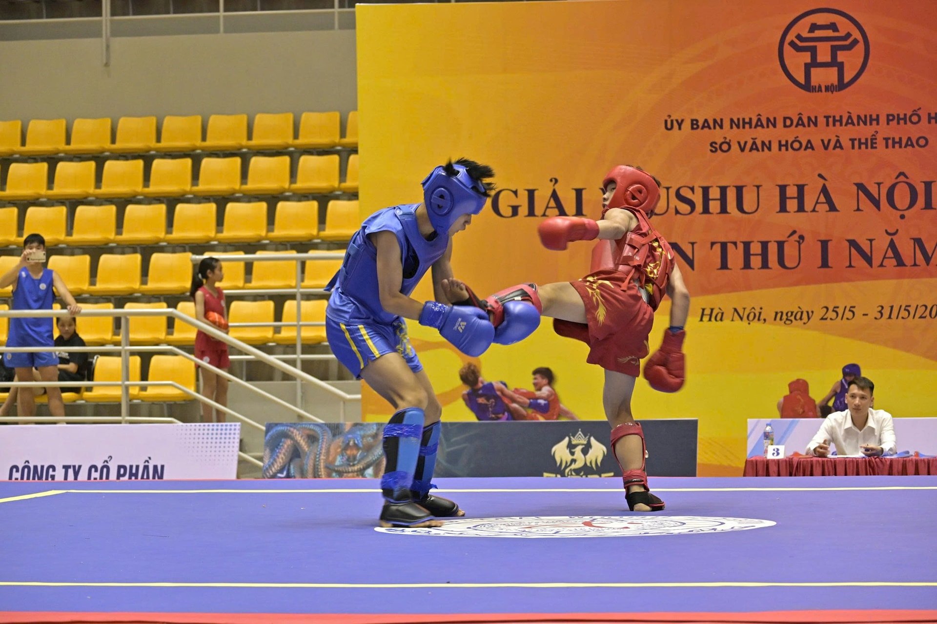 27-thi-dau4.jpg