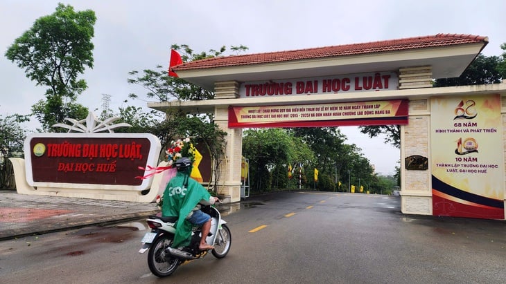 TUYỂN SINH - Ảnh 1.