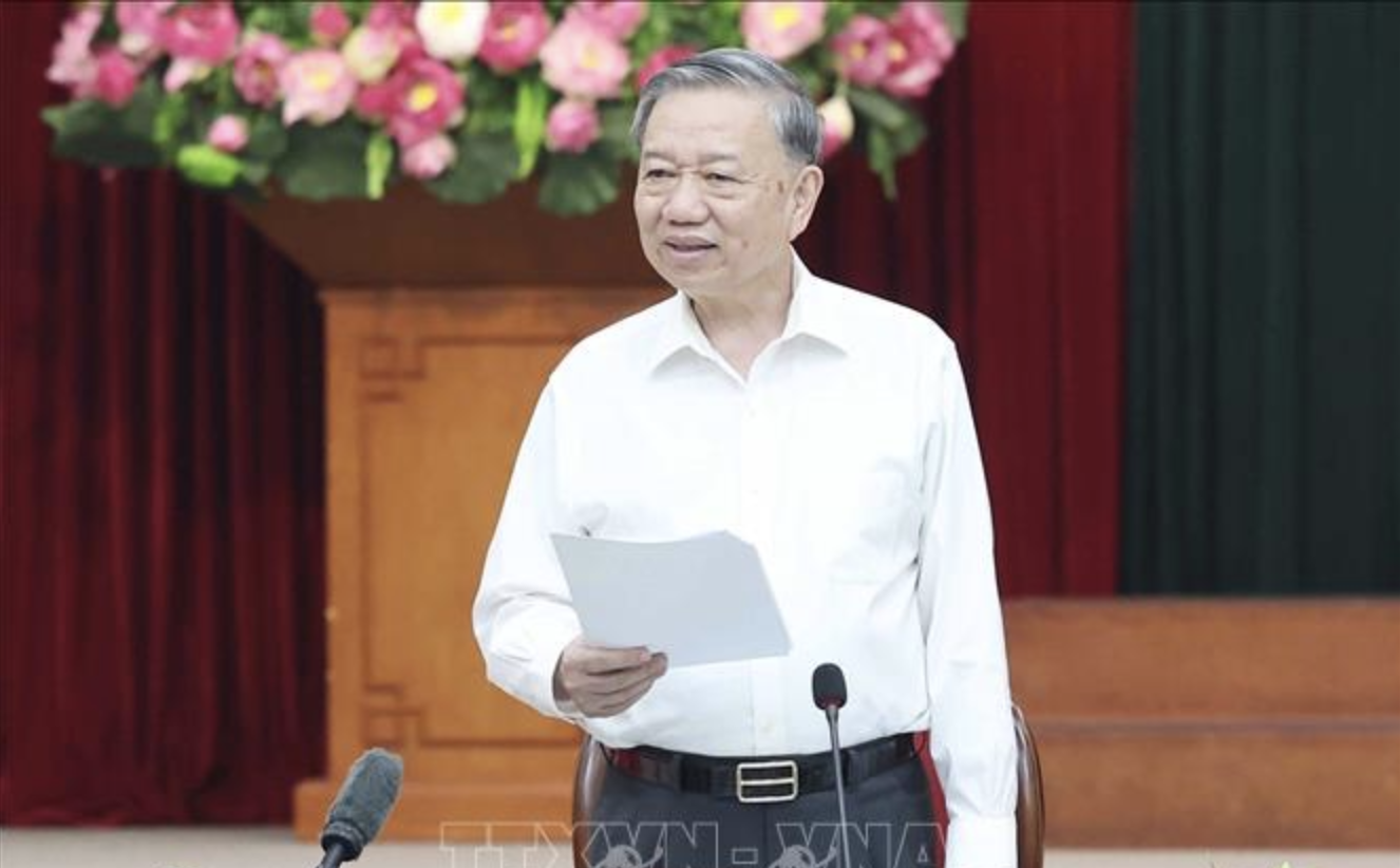 Tổng Bí thư: Khẩn trương tham mưu hoàn thiện tổ chức, bộ máy mới của hệ thống chính trị