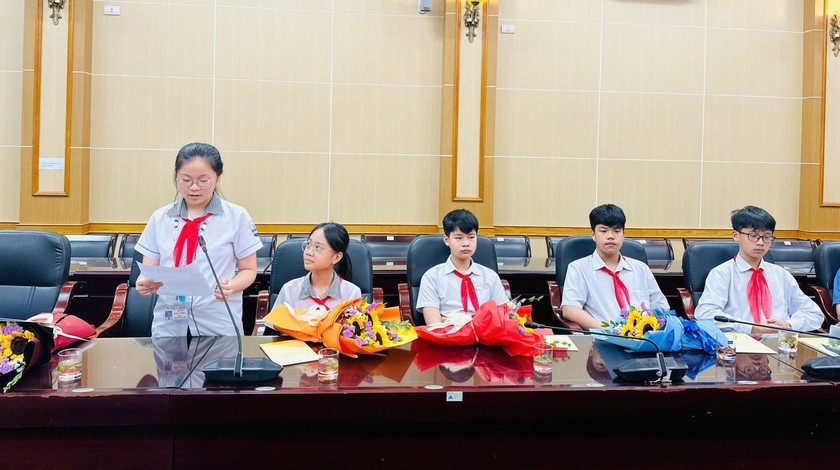 Chủ nhân của nước thần kỳ “Tía tắc Zets” hy vọng góp phần lan tỏa quyết tâm chinh phục tới các bạn học sinh. Ảnh: CTV.