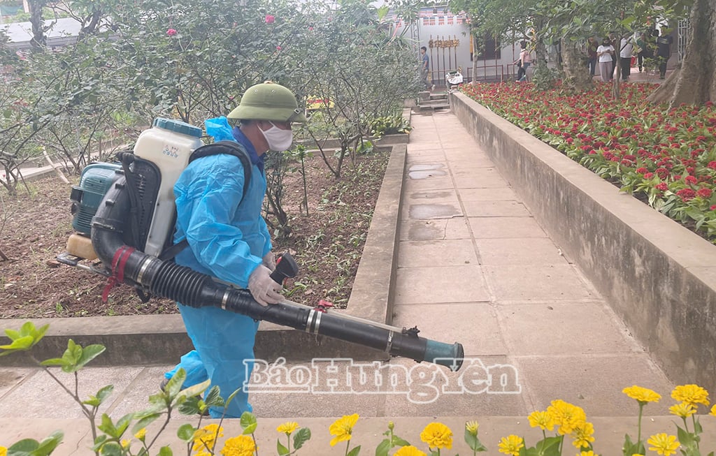 El Centro Médico de la Ciudad organiza una fumigación desinfectante en el campus de la Pagoda Chuong