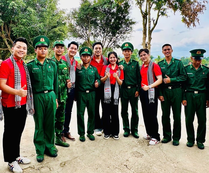 “Theo dấu chân cuộc Tổng tiến công và nổi dậy mùa Xuân 1975”: Về với biên cương Tổ quốc- Ảnh 4.