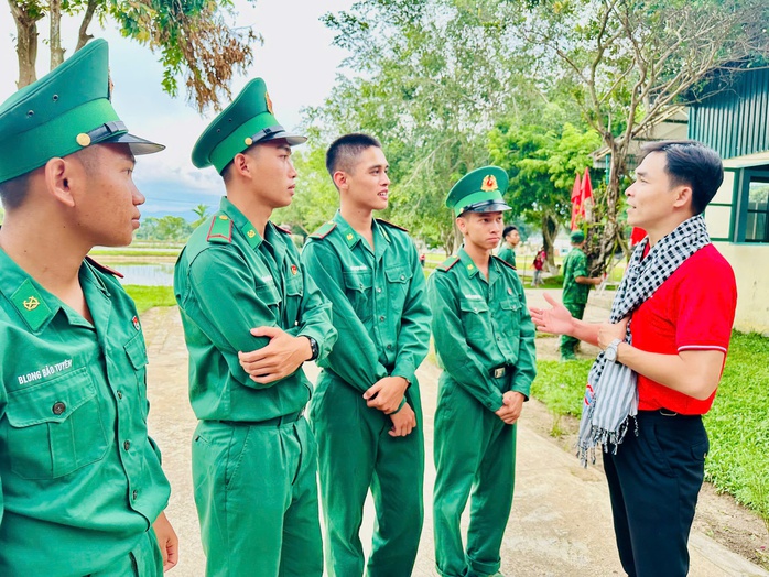 “Theo dấu chân cuộc Tổng tiến công và nổi dậy mùa Xuân 1975”: Về với biên cương Tổ quốc- Ảnh 14.