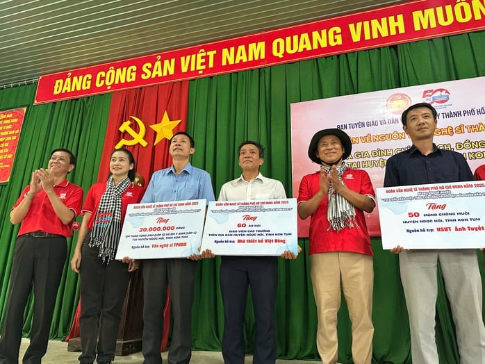 “Theo dấu chân cuộc Tổng tiến công và nổi dậy mùa Xuân 1975”: Về với biên cương Tổ quốc- Ảnh 7.