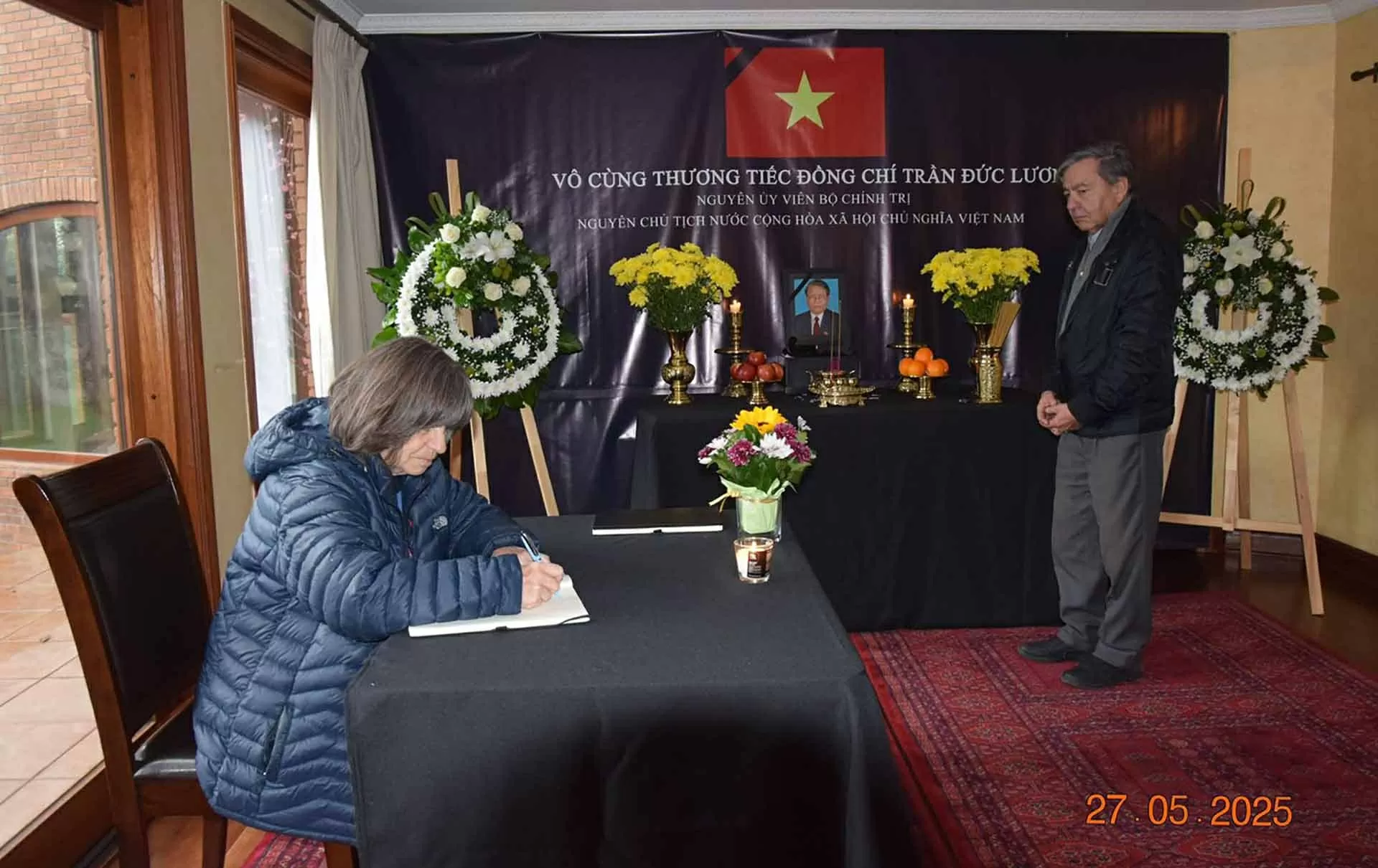 Đại sứ quán Việt Nam tại Chile tổ chức Lễ viếng và mở sổ tang tưởng niệm nguyên Chủ tịch nước Trần Đức Lương