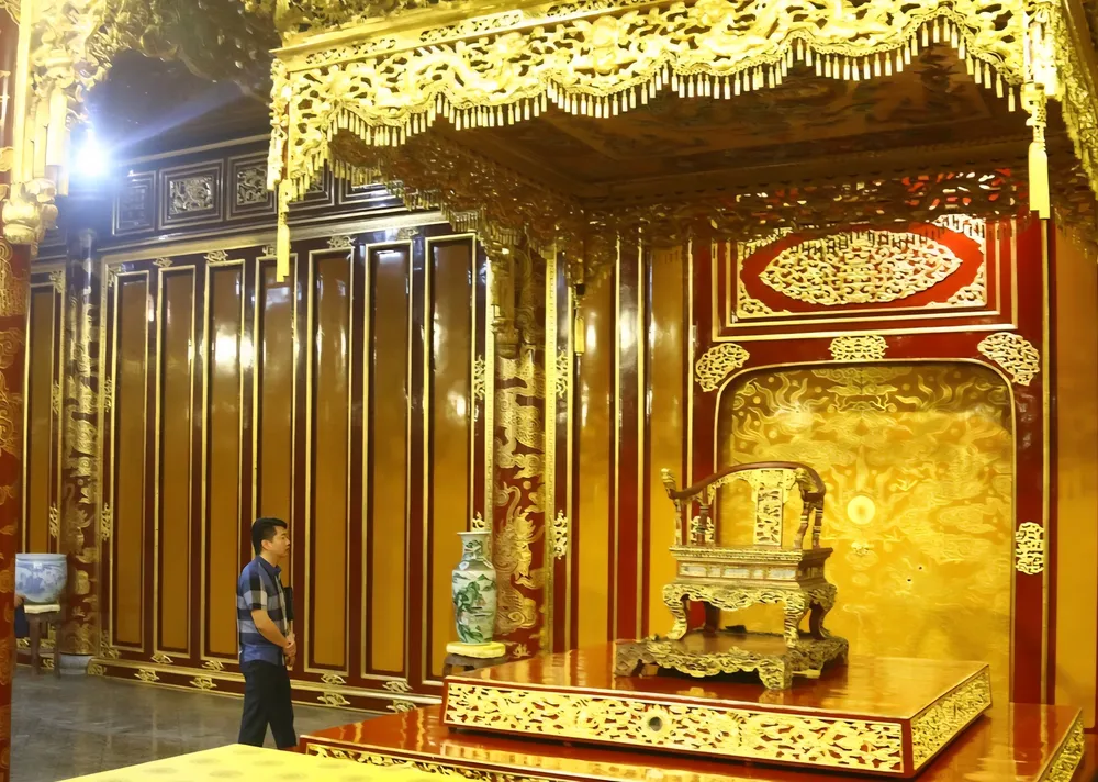 ngai-vang-trieu-nguyen8-1748248937744606692096.jpg