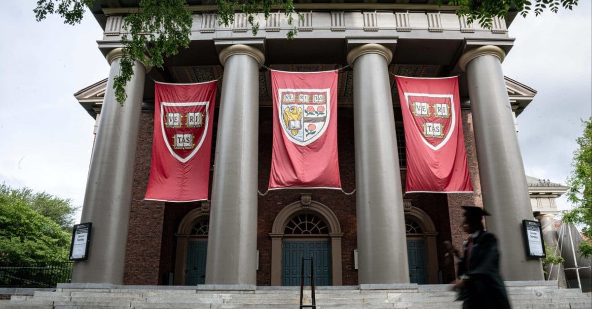 Japan calls for accepting Harvard students from the US