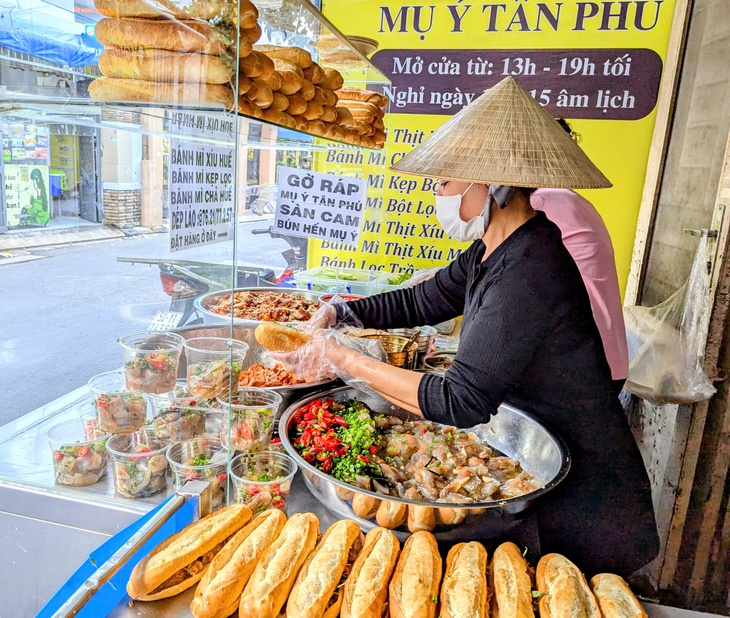 bánh mì bột lọc - Ảnh 1.