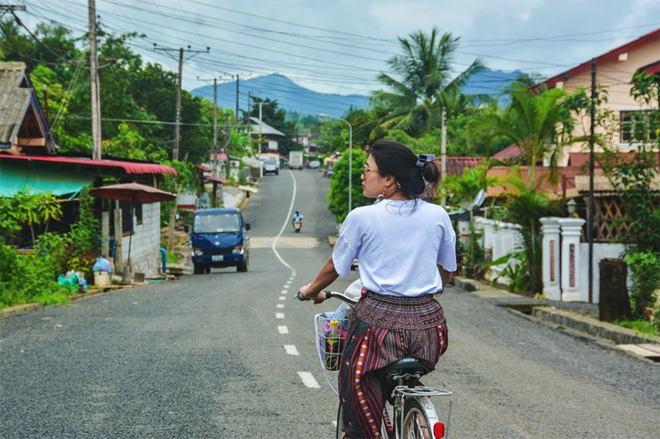 Discover the ancient capital of Luang Prabang - The pearl of Laos summer tourism