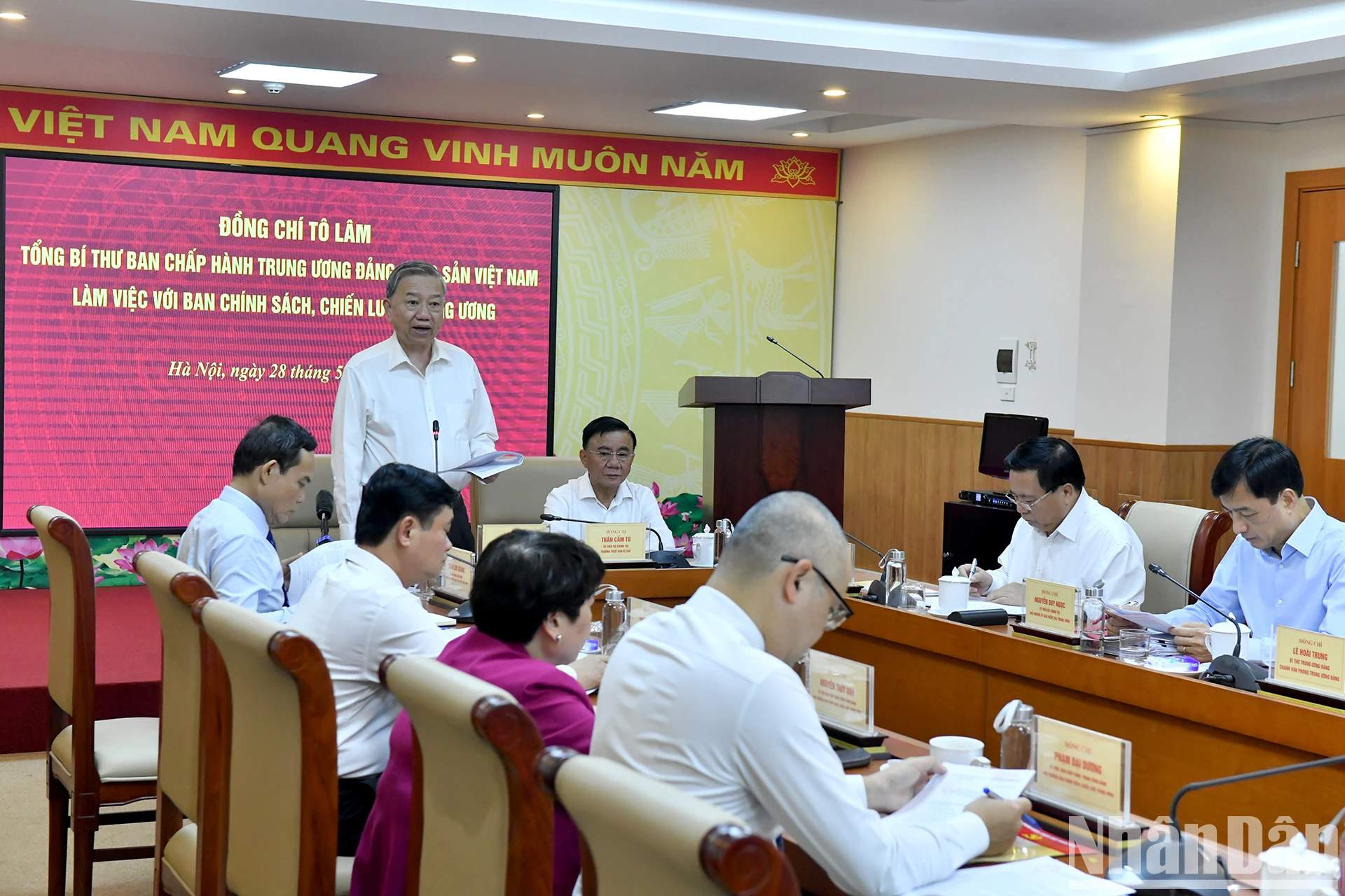[Ảnh] Tổng Bí thư Tô Lâm làm việc với Ban Chính sách, chiến lược Trung ương ảnh 7