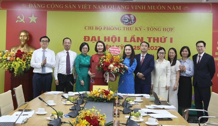 Đại hội điểm Chi bộ Phòng Thư ký - Tổng hợp, nhiệm kỳ 2025–2027 diễn ra thành công - Ảnh 1.