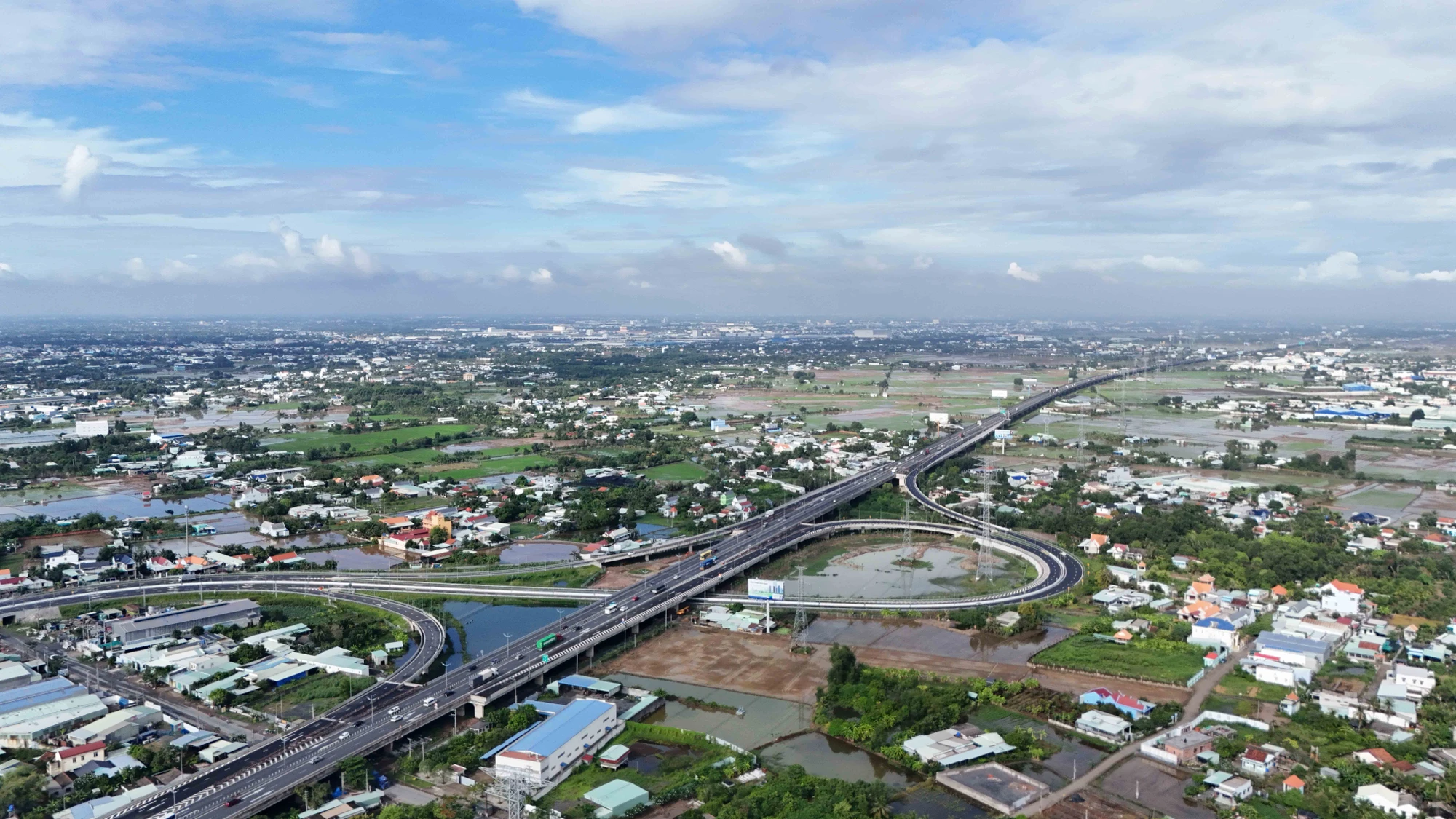 [Photo] Gros plan du projet reliant 3 autoroutes clés du Sud, photo 9