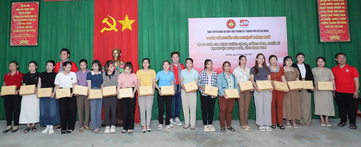  lễ chào cờ  - Ảnh 6.
